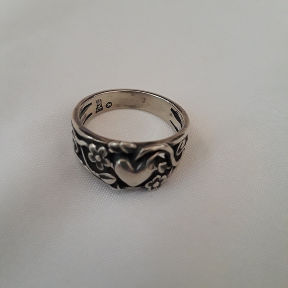 James Avery Jewelry - James Avery heart flower vine ring